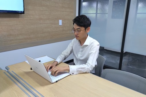 [인물탐색]“심장 기증해준 분 위해 더 열심히 살 것” - 뉴스 썸네일 이미지