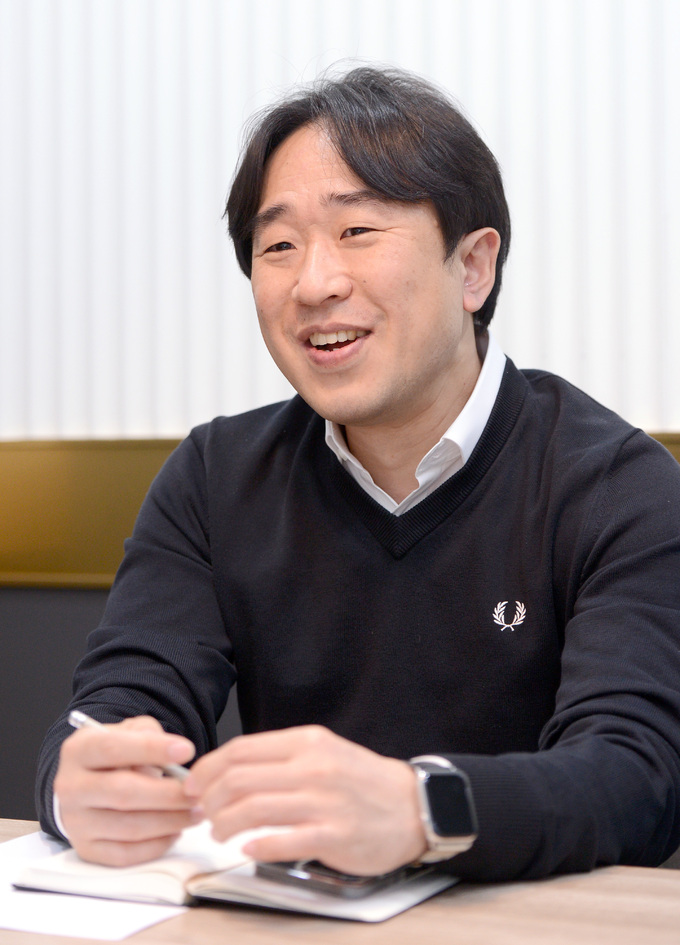 [談談한 만남] KB국민카드 성제현 차장 "Z세대는 유튜브에 내 모습 담길...