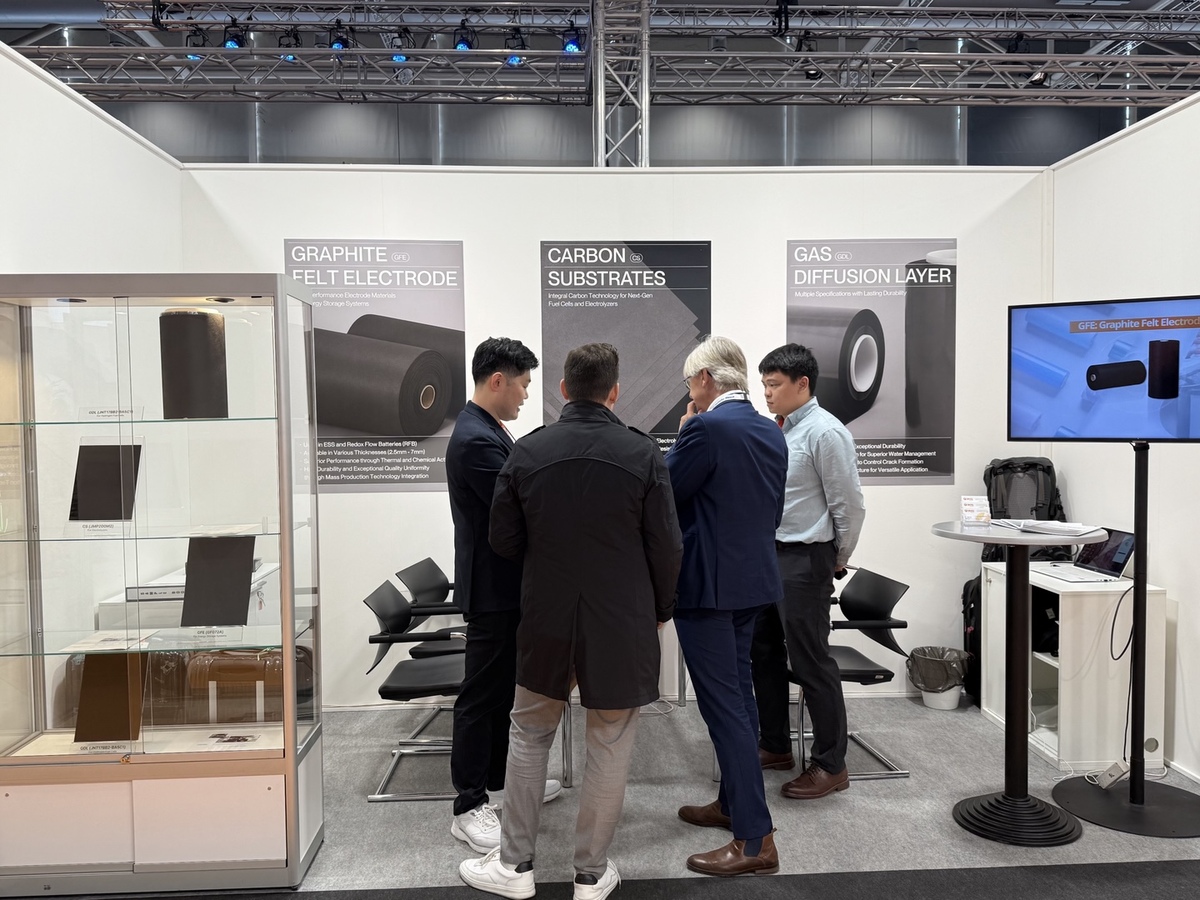 제이앤티지, 하노버 메세서 수소에너지 핵심소재 기술력 선봬 - 뉴스 썸네일 이미지