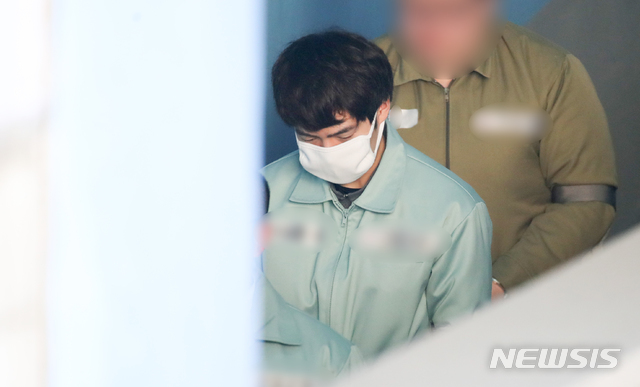 “<b>형량</b> 너무 가볍다”…‘<b>음주</b>만 5번’ 배우 <b>손승원</b>, <b>2심</b>서 징역 2년 ‘...