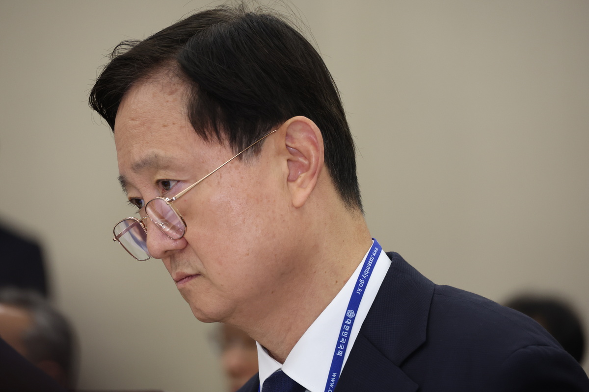 [2026 국감] <b>이찬진</b> “레버리지 ETF 상장 일정 맞추려 <b>심사 서둘러</b>”