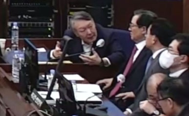 특검, '내란 우두머리' 혐의 윤석열 전 대통령에 사형 구형