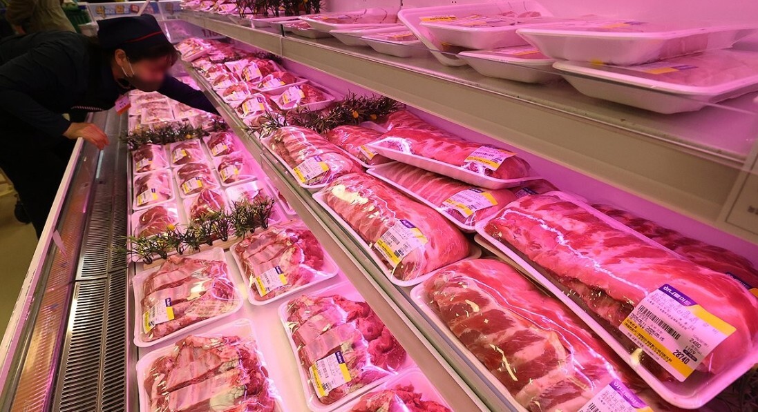 대형마트 삼겹살 코너