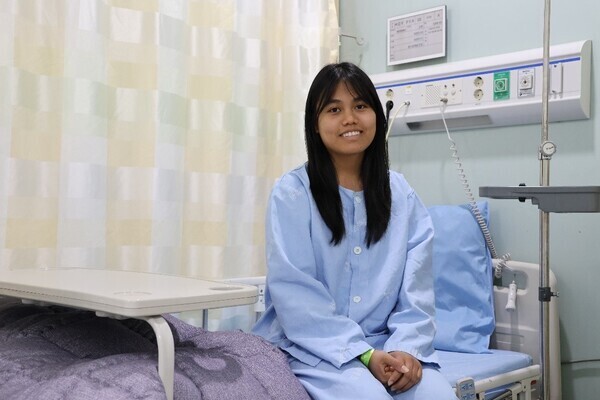 무지개나눔회&nbsp;성금으로&nbsp;의료비&nbsp;지원&nbsp;받은&nbsp;미얀마&nbsp;유학생. 사진=화홍병원