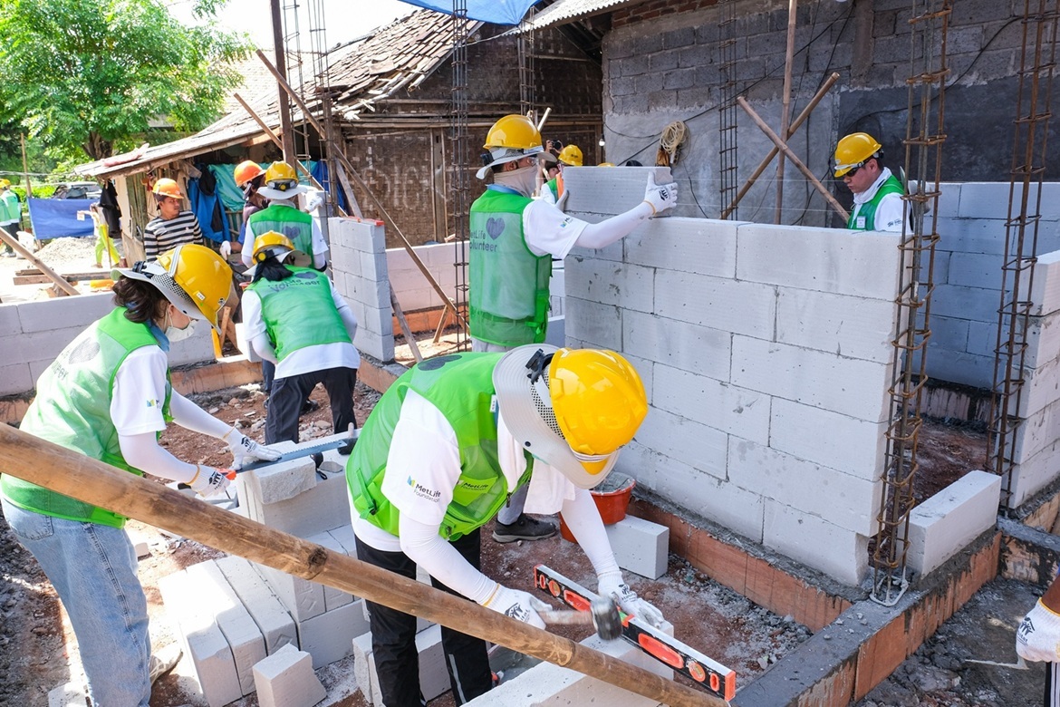 메트라이프생명이&nbsp;임직원 1인당 봉사 시간 생보업계 1위를 기록했다. 메트라이프생명 제공
