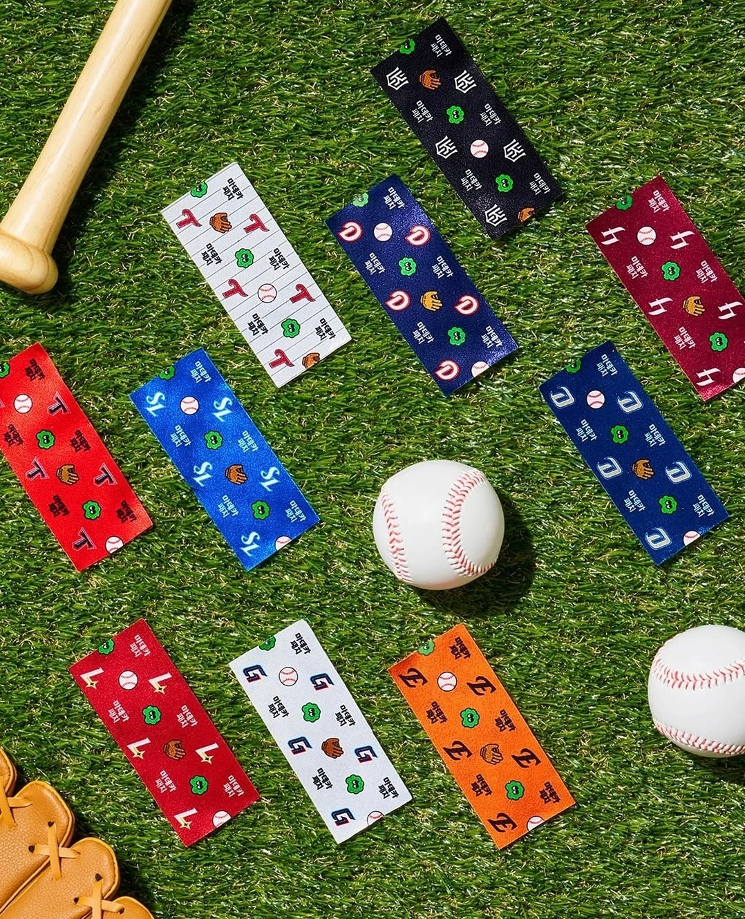 이마, 뒷목, 팔 등에 붙이면 시원해지는 ‘마데카 쿨링패치’ 제품 사진. 동국제약 제공