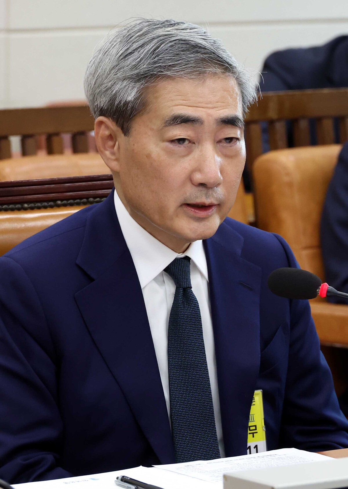 신현송 한국은행 총재 후보자가 지난 15일 서울 여의도 국회 재정경제기획위원회에서 열린 인사청문회에서 의원 질의에 답변을 하고 있다. 뉴시스