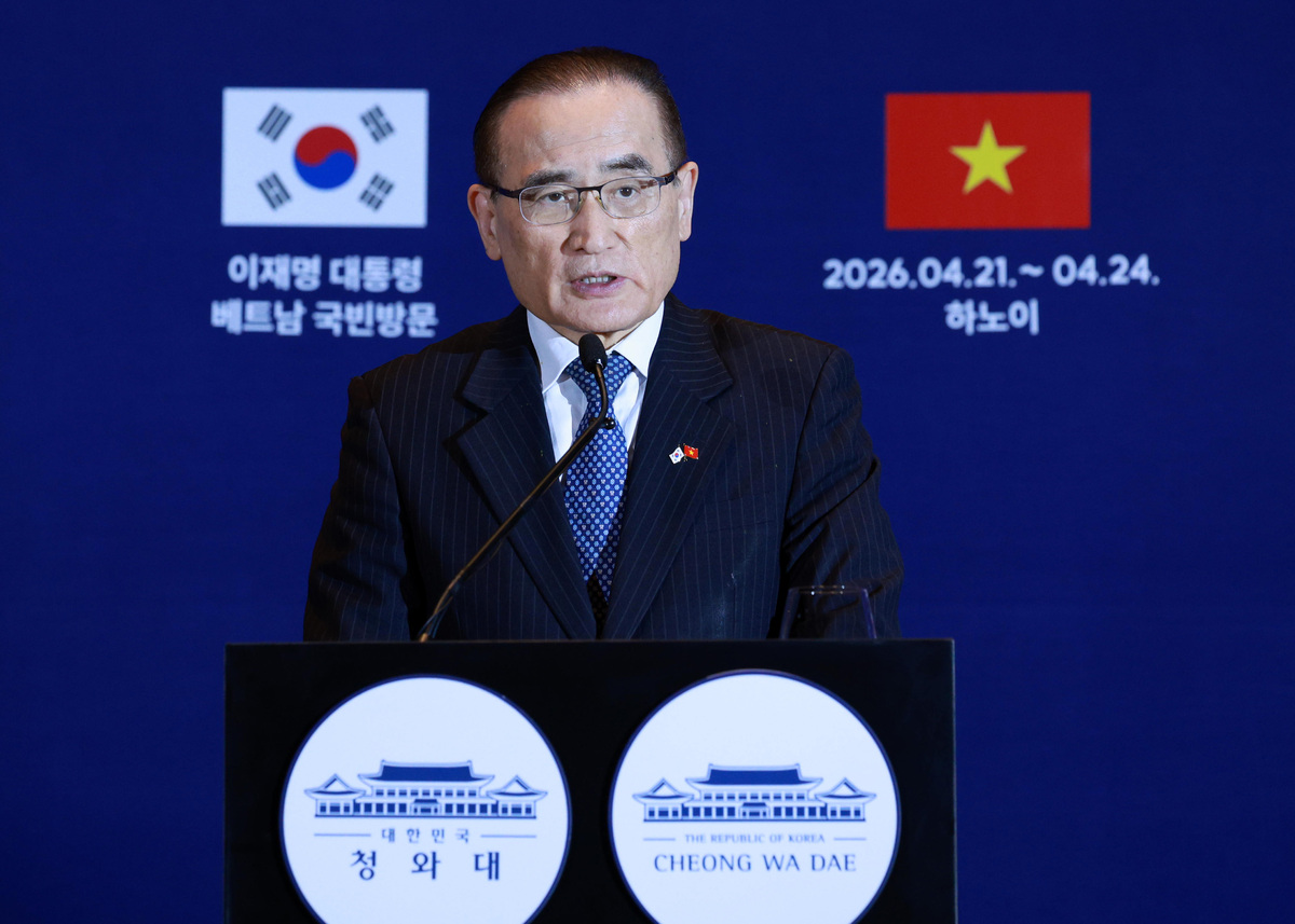 위성락 국가안보실장이 23일&nbsp;베트남 하노이 프레스센터 내 중앙기자실에서 순방 관련 브리핑을 하고 있다. 뉴시스