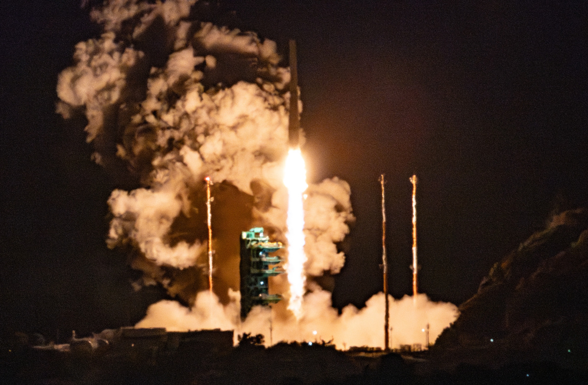 첫 민간주도 누리호 발사 성공