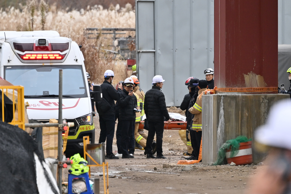 경찰·노동청, 4명 사망 광주대표도서관 시공사 압수수색