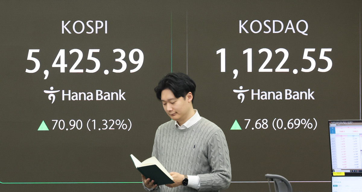 뉴시스