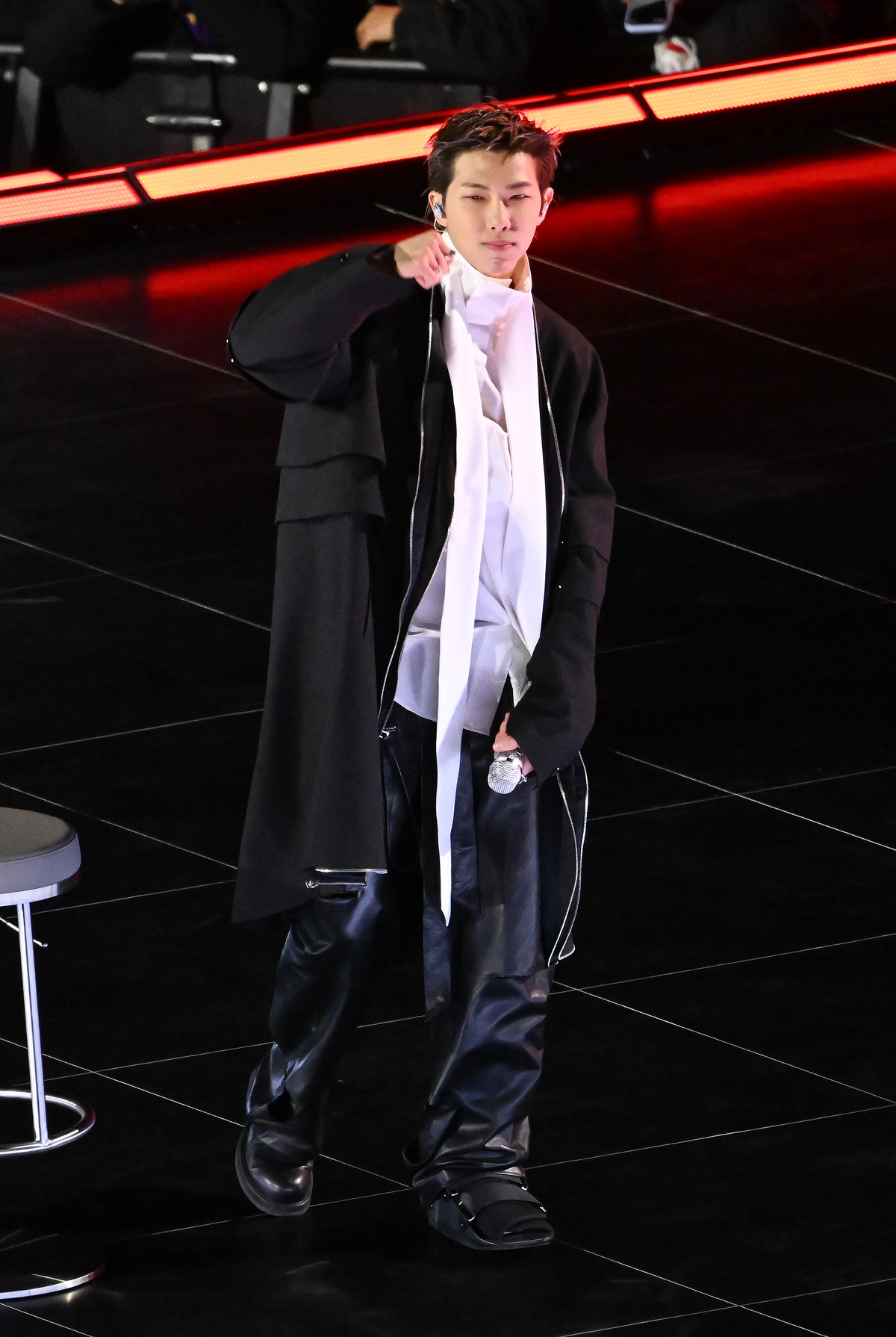 그룹 방탄소년단(BTS) RMdl 서울 광화문 광장에서 'BTS&nbsp;컴백 라이브: 아리랑'(BTS&nbsp;THE&nbsp;COMEBACK&nbsp;LIVE&nbsp;|&nbsp;ARIRANG) 공연을 펼치고 있다. 2026.03.21. 사진공동취재단