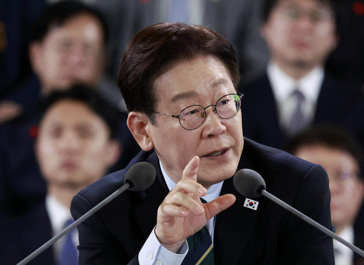 이재명 대통령이 30일 제주 한라대학교에서 열린 '제주의 마음을 듣다' 타운홀 미팅에서 발언하고 있다. 사진=뉴시스