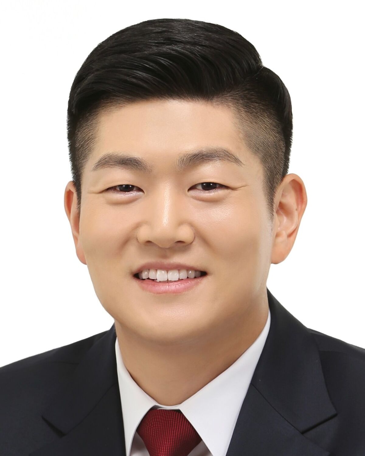 김재섭 국민의힘 의원이 선거 공정성과 후보 검증 실효성을 높이기 위한 법안 마련에 나섰다. 김재섭 의원실 제공