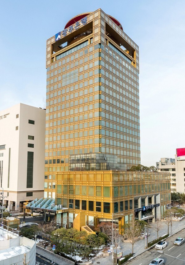 광주은행 본사 전경.