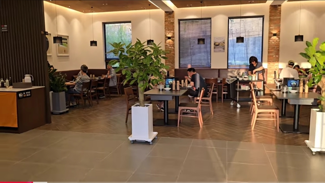 남한강 돌판짜장 실내 전경.&nbsp; &nbsp;남한강 돌판짜장 제공