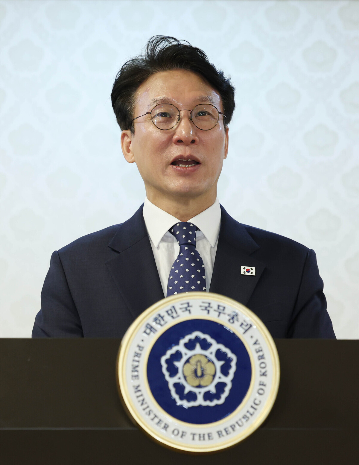 더불어민주당 새 대표로 선출된 김민석 의원의 국무총리 시절. 뉴시스