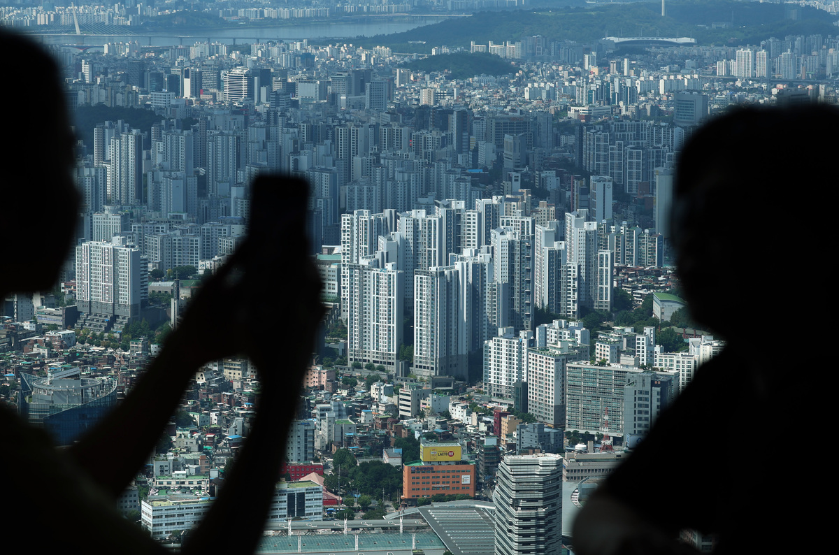 지난 23일 서울 시내의 아파트가 보이고 있다. 뉴시스