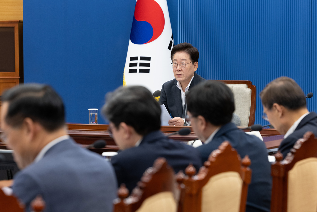 이재명 대통령이 21일 청와대에서 열린 국민주권정부 제1차 반부패정책협의회에서 발언하고 있다. 뉴시스