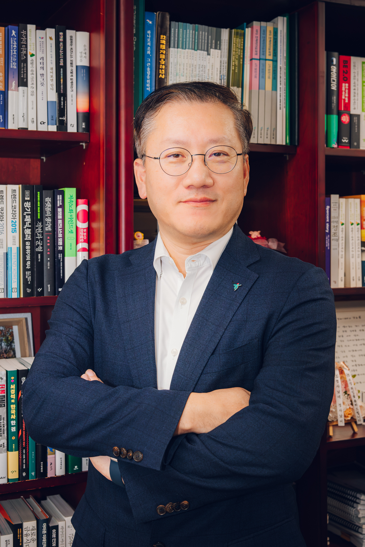 정희수 하나금융연구소장은 “누구나 낼 수 있는 평범한 결론보다 실제 현장에서 즉각 활용할 수 있는 차별화된 솔루션을 제시하는 실천형 싱크탱크를 만들겠다”고 밝혔다.&nbsp;하나은행 제공