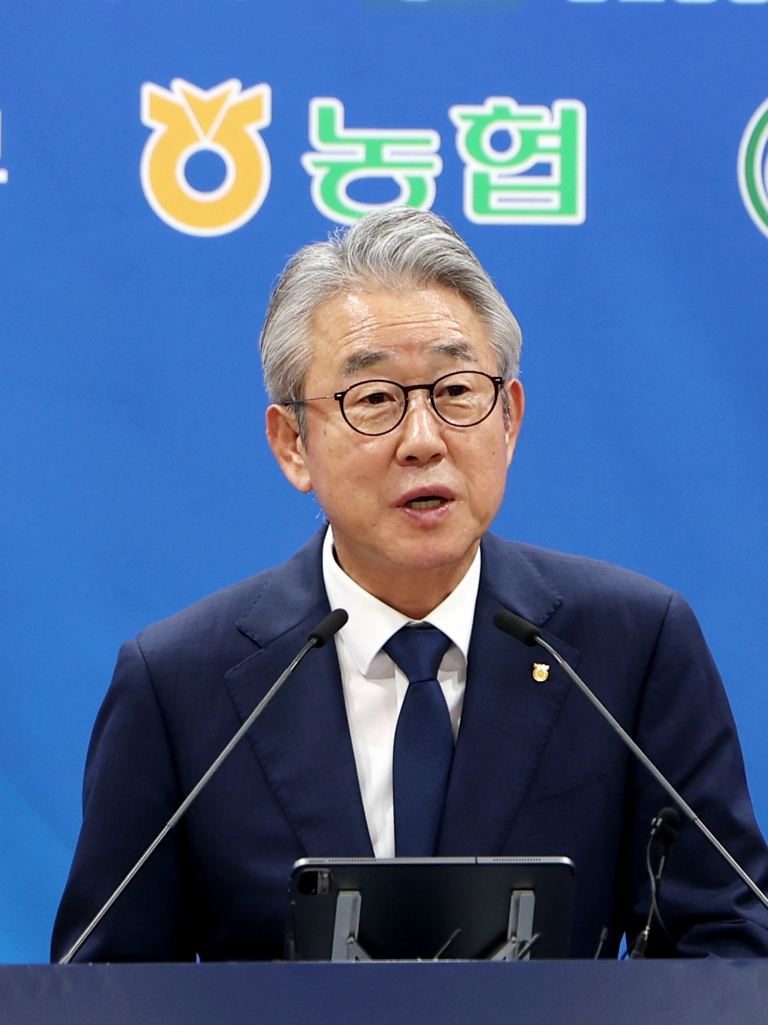 강호동 농협중앙회장이 지난 13일 오후 서울 중구 농협중앙회에서 열린 연기감지기 확산을 위한 국민 화재안심 프로젝트 업무협약식에서 인사말을 하고 있다. 뉴시스