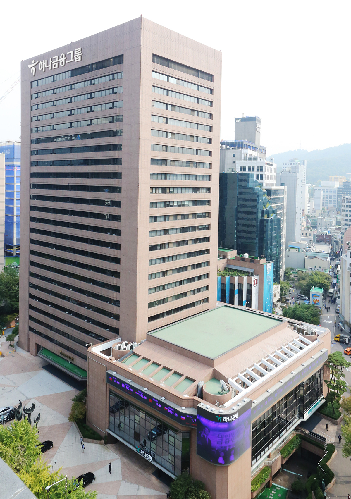 하나금융그룹 명동사옥 전경.